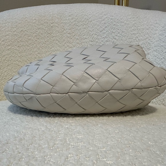 Bottega Veneta Chalk White Woven Bag - Picture 6 of 14
